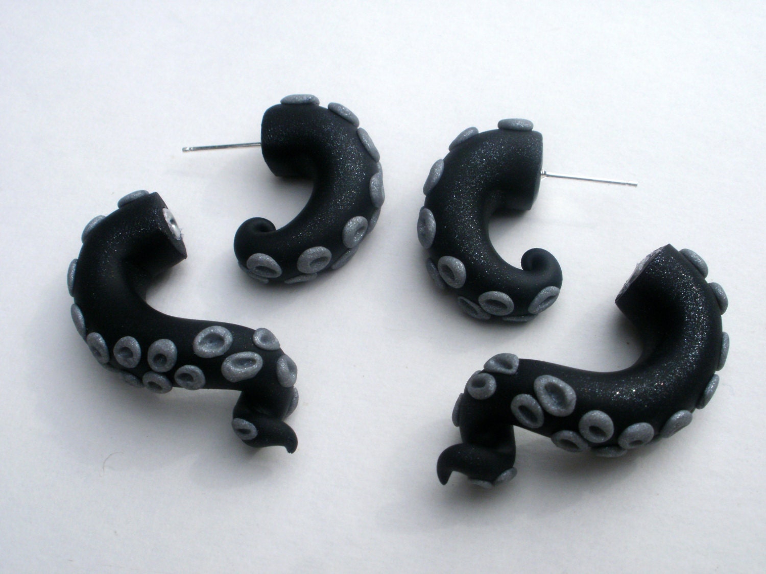 Black Silver Fake Gauge Tentacle Earring