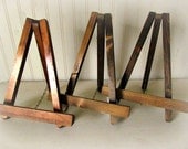 Vintage Small Rustic Wooden Easel for Photo Paintings or Books / Cottage Decor / Wedding Photos