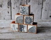 1 Reclaimed Wood Cobblestone Candle Block with Sea Decoupage No. 1