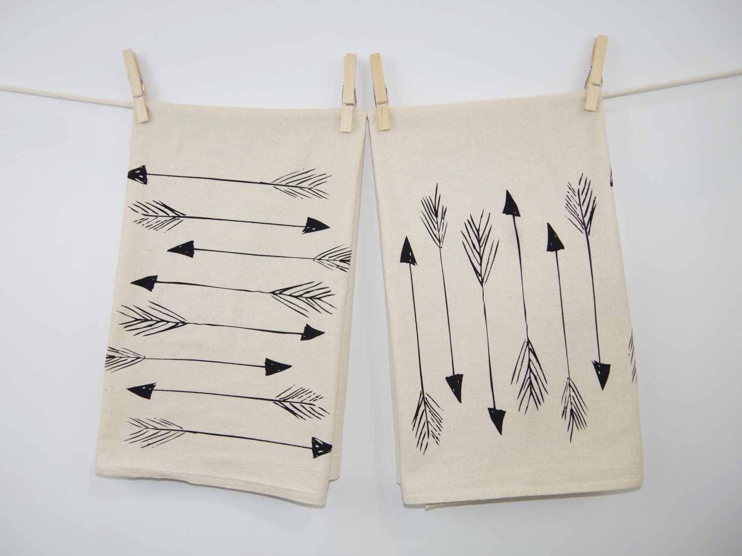 Arrows Gift Set of Two Tea Towels