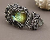 Wire wrap cuff bracelet, wirework jewelry , labradorite bracelet , wire wrapped fine jewelry , sterling silver bracelet , gemstone jewelry