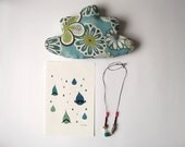 Goodie bag 4 - cloud pillow, print and necklace