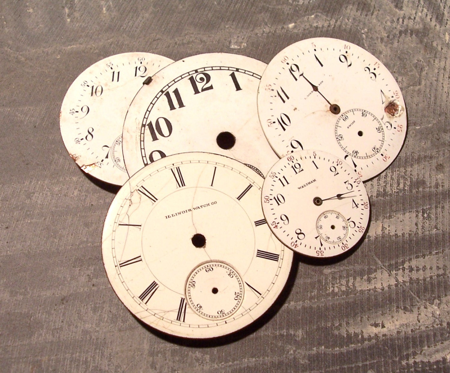 VINTAGE Watch Clock Parts Face Plates Porcelain Enamel Watch Pocket Watch Faces STEAMPUNK Clock Face Plates Watch Supplies Destash (Y180)