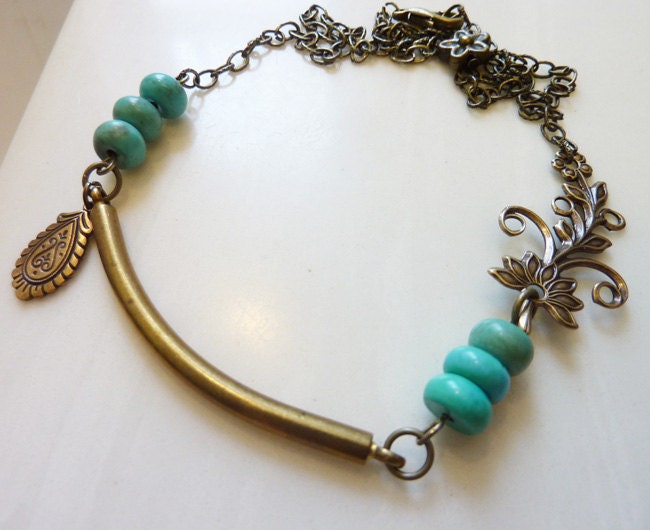 Feather and Flourish Necklace
