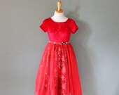 birthday sale // Vintage 60s CHRISTMAS Party Dress  - Women XS S - Full Skirt - Red Floral