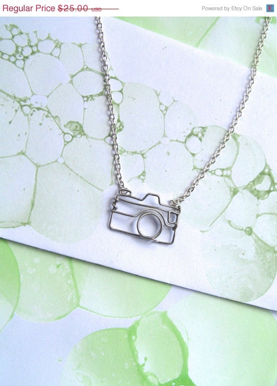 Memorial Day Weekend Sale Camera Necklace - Gift for a Photographer - Silver Wire Camera Outline - nikon, canon