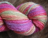 OOAK Feathers - BFL w Tussah Silk - single thread handspun shawl yarn 104gr 375m