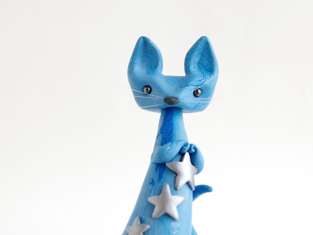 Galactic Blue Star Cat by Bonjour Poupette