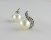 Vintage Pearl and Diamond Earrings in Platinum.