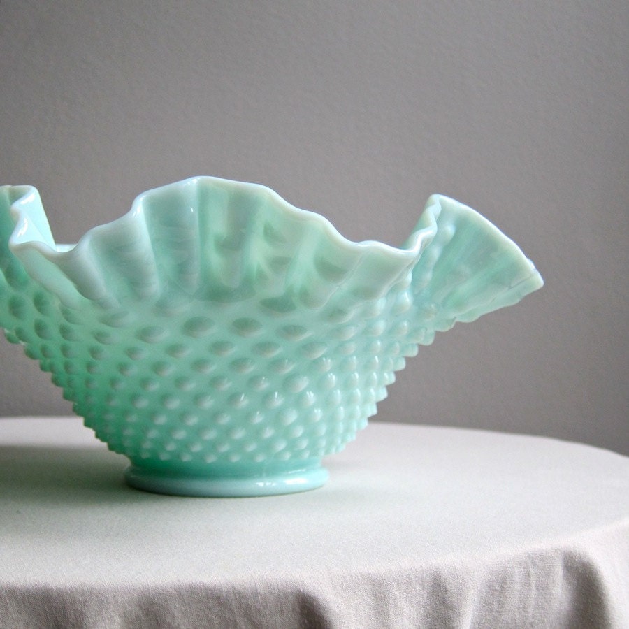 Green Pastel Milk Glass Bowl, Fenton Hobnail 1950s Mint Green