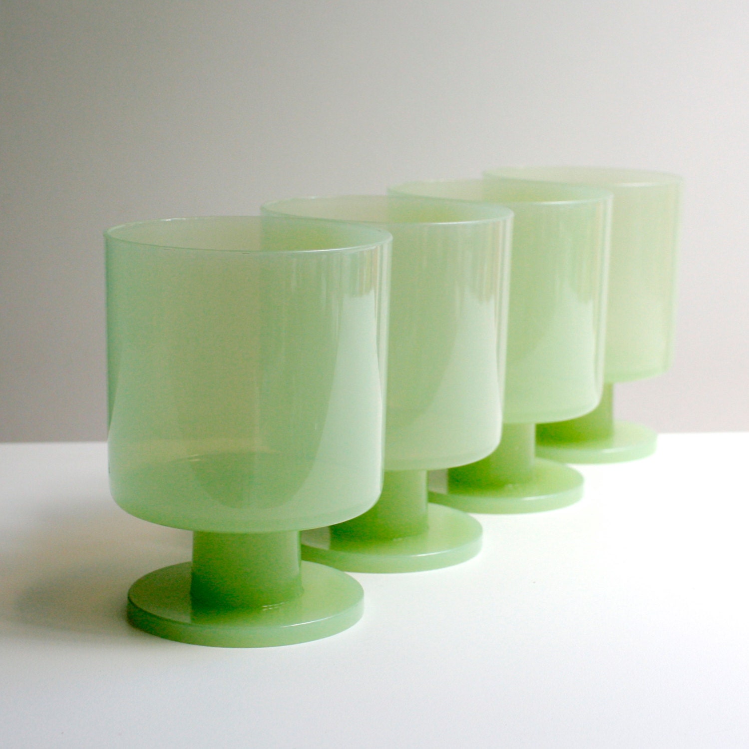 Vintage Georges Briard Plastic Goblets - Stackable Set of Four - Green