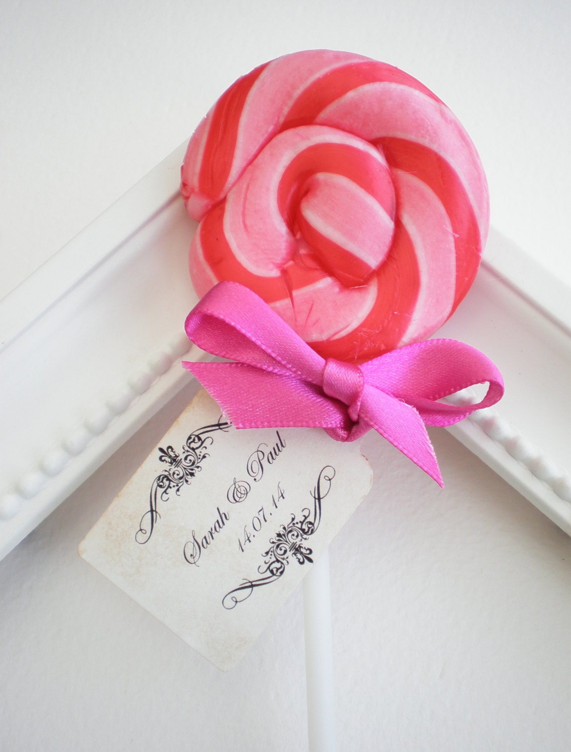 Personalised Lollipop Favours
