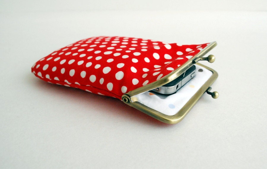 iPhone case. iPhone cover. smartphone cover. kisslock coin purse. iPhone accessories. Red with white polka dots