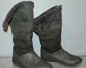 vintage 70s 80s sheepskin lined boots size 6 NEEDS SOLES made in Canada