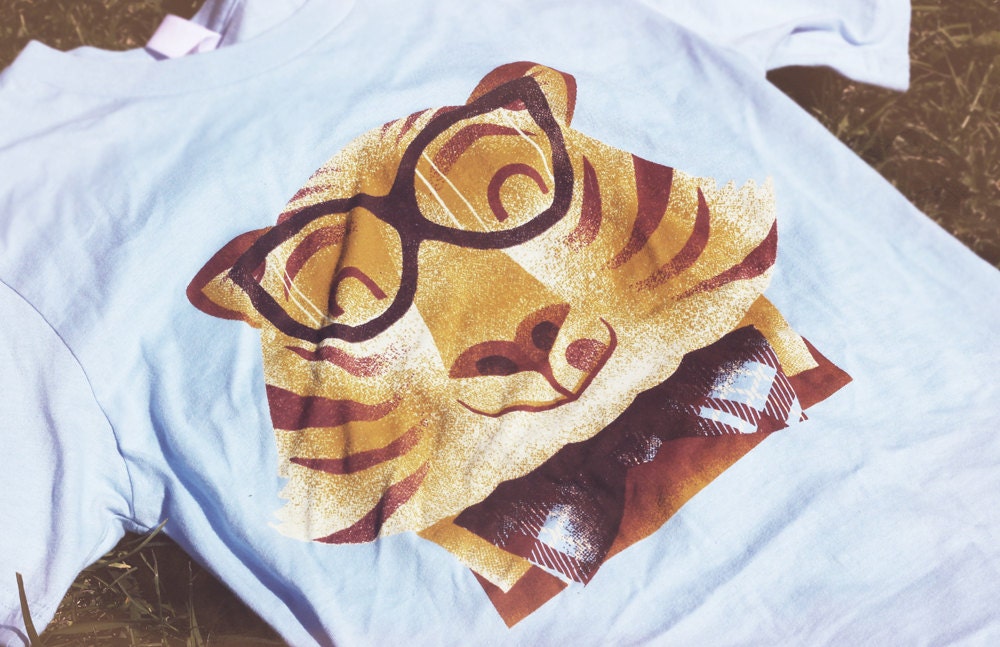 NEW Tiger with a Bow Tie  Tee Shirt