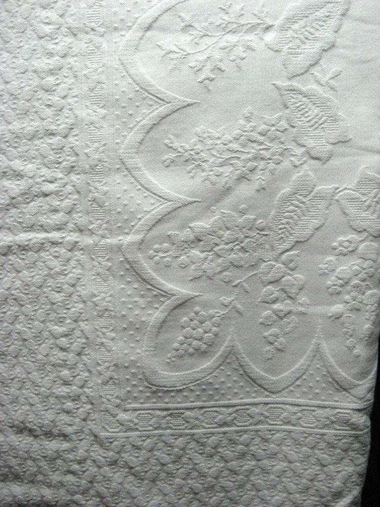 Vintage Bedspread / Marseille Type Coverlet / Stamped Leaf Pattern / White On White / Heirloom Linens