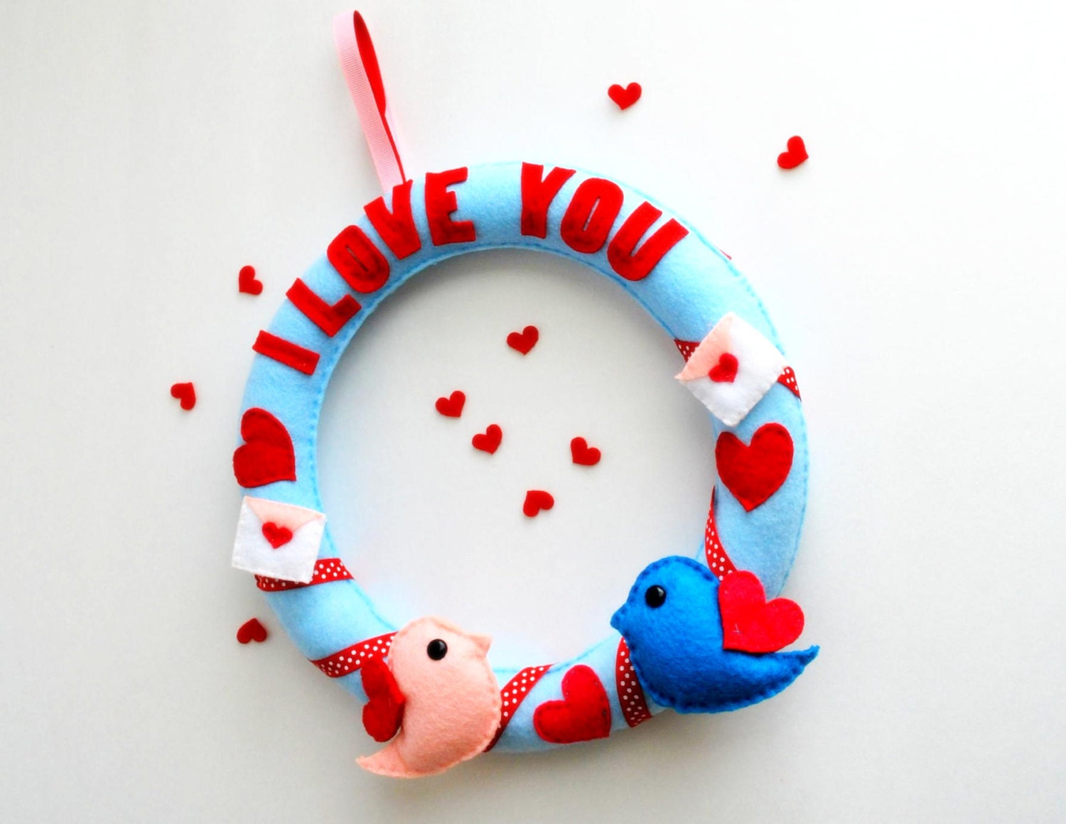 ON SALE I love you Felt Wreath with  love birds, totally Handstitched Ecofriedly Felt