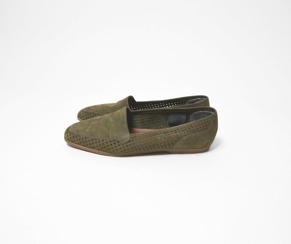 Vintage Moss Green Suede Cutout Loafers 7.5M
