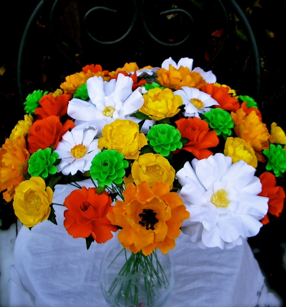 Table Decoration - MIX Flowers - Handmade Paper Flowers -Set of 24 - On stems - Made to Order - Customize your style and colors