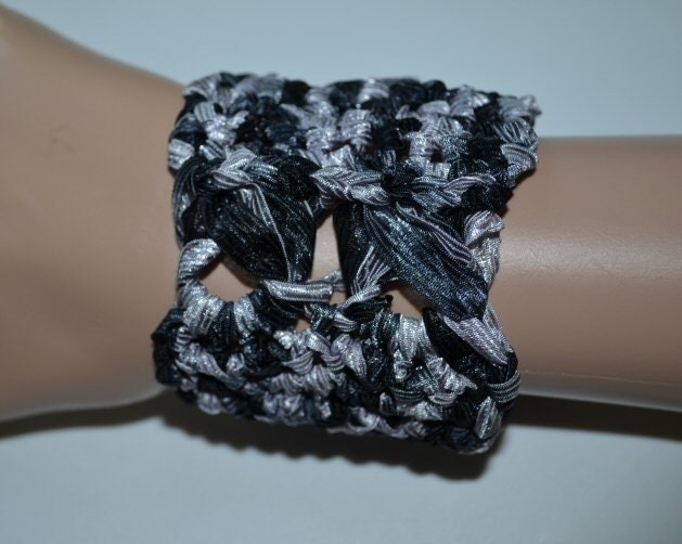 Crochet Ribbon Cuff Braclet