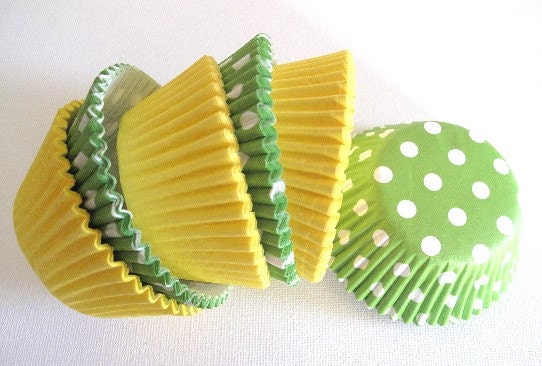 50 Light Green Polka Dot Solid Yellow Combo Standard Cupcake Liners Muffin Baking Cups
