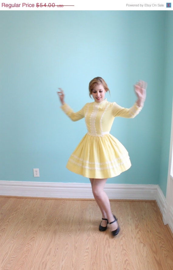 Sale Dress Prairie Victorian Mini 1970s Vintage 70s Yellow Full Skirt S Small M Medium