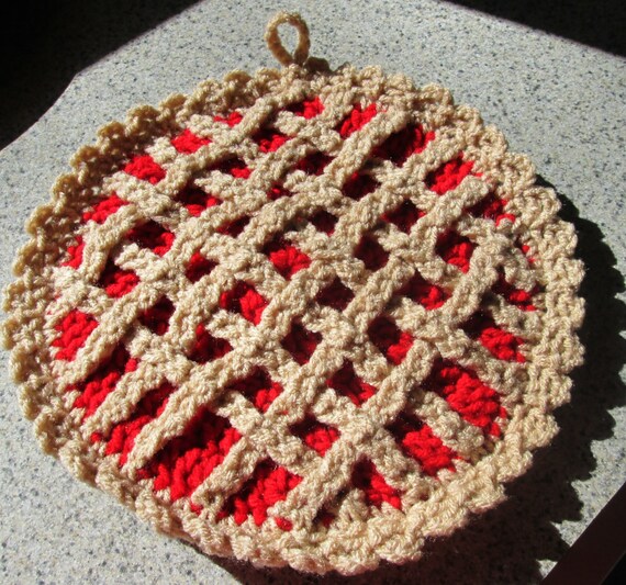 Crochet Cherry Pie Hot Pad/Trivet/Potholder by NiftyNeedlework