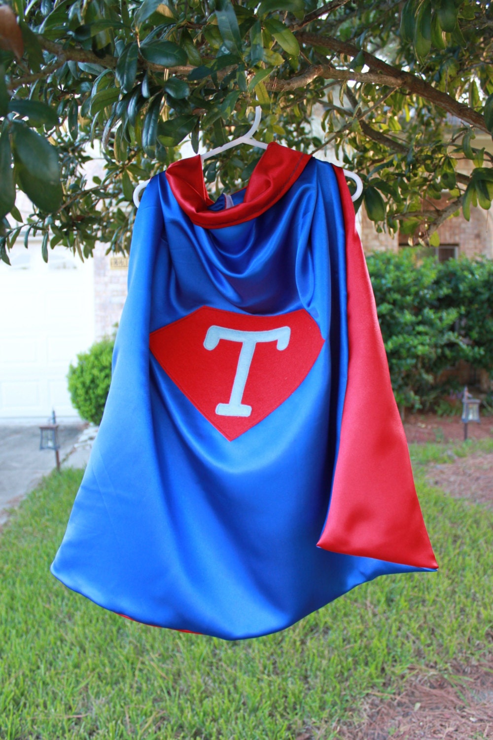 REVERSIBLE Magician's Cape CUSTOMIZED with Initial in Red and Black (feedback can be read in this listing)