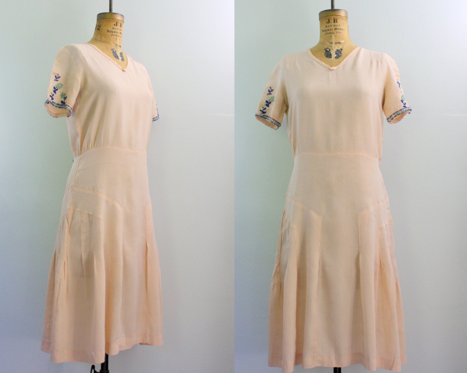 vintage 1920s dress / 20s folk dress / peach pink dress medium