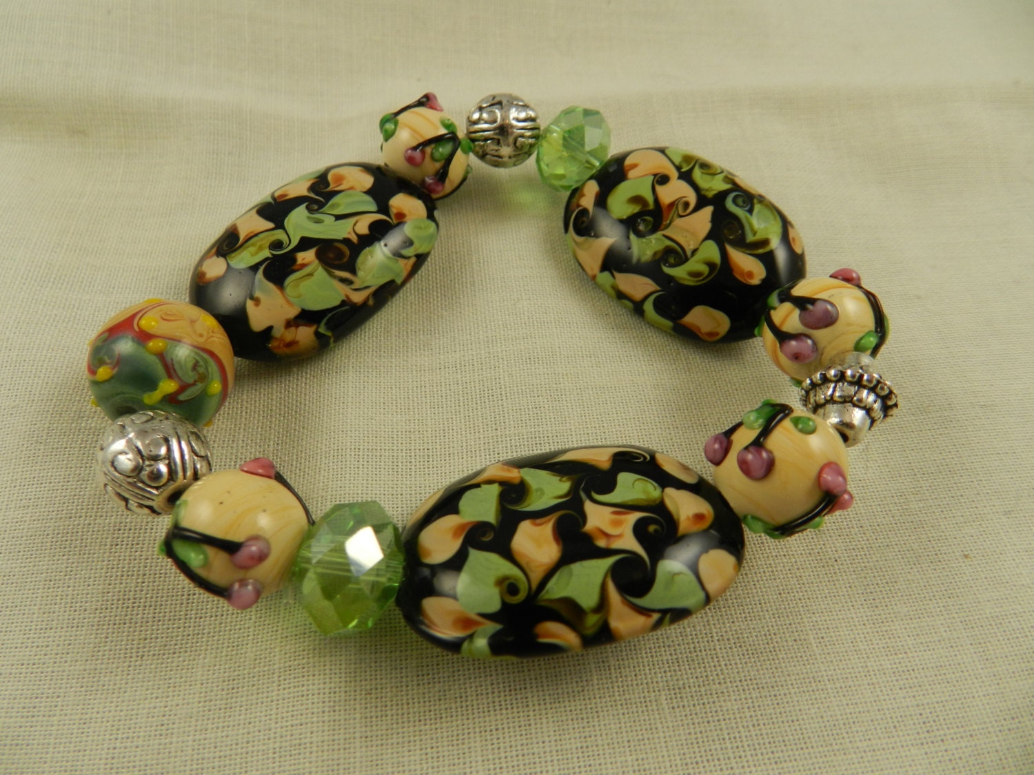 Lampwork Bracelet Black Green Handmade Stretch