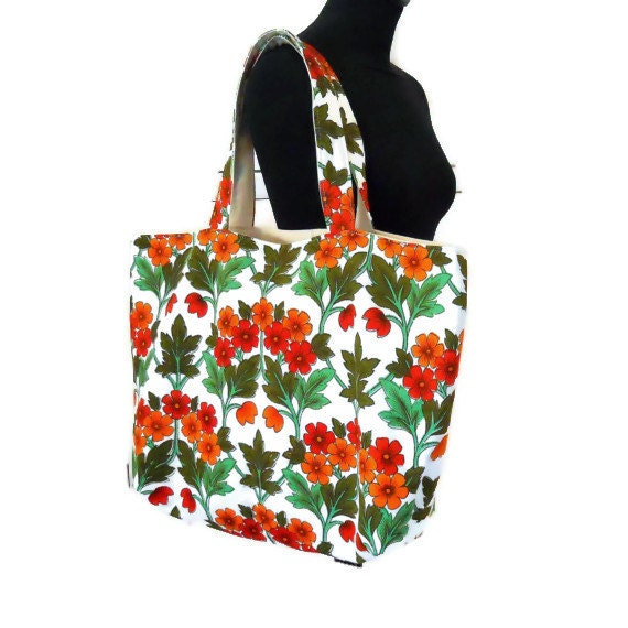 SALE SALE a HUGE Vintage Fabric 70s retro Tote - Reserved for Liz
