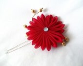 Kanzashi Hair Pin Red w/ Gold Berries