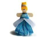 Princess Cinderella sculpture ribbon hair clip, baby hairclip, girl hairclip, party favor, princess party... Free Ship promo 20 USD and more