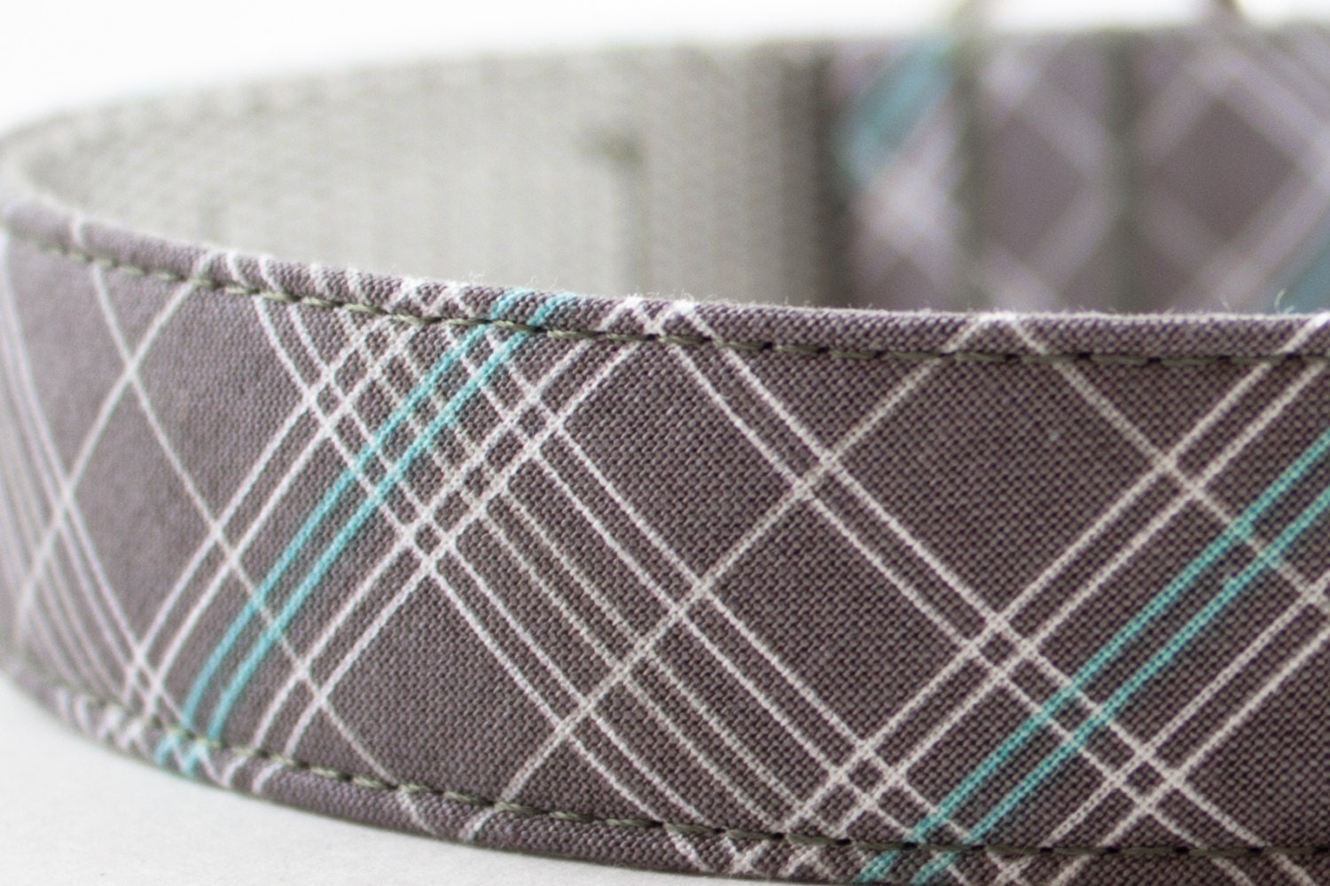 Grey Plaid Dog Collar