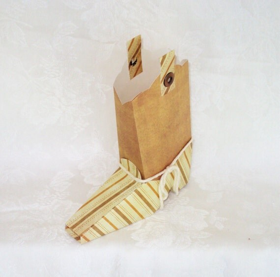 Rustic Paper Shoe Cowgirl/Cowboy Boot Gift Box Favor Box