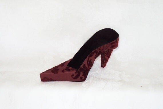 Vampires In Venice Paper Shoe