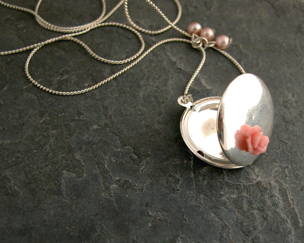 Silver Locket Necklace,Valentines Day Necklace, Silver Locket Necklace With Pearl and Rose ,MADE TO ORDER,