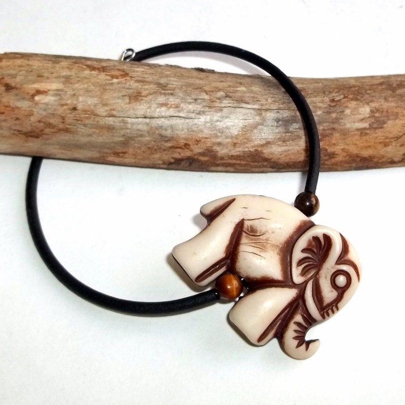 Beach Bracelet Tigers Eye Elephant  Bounce Adjustable earthegy