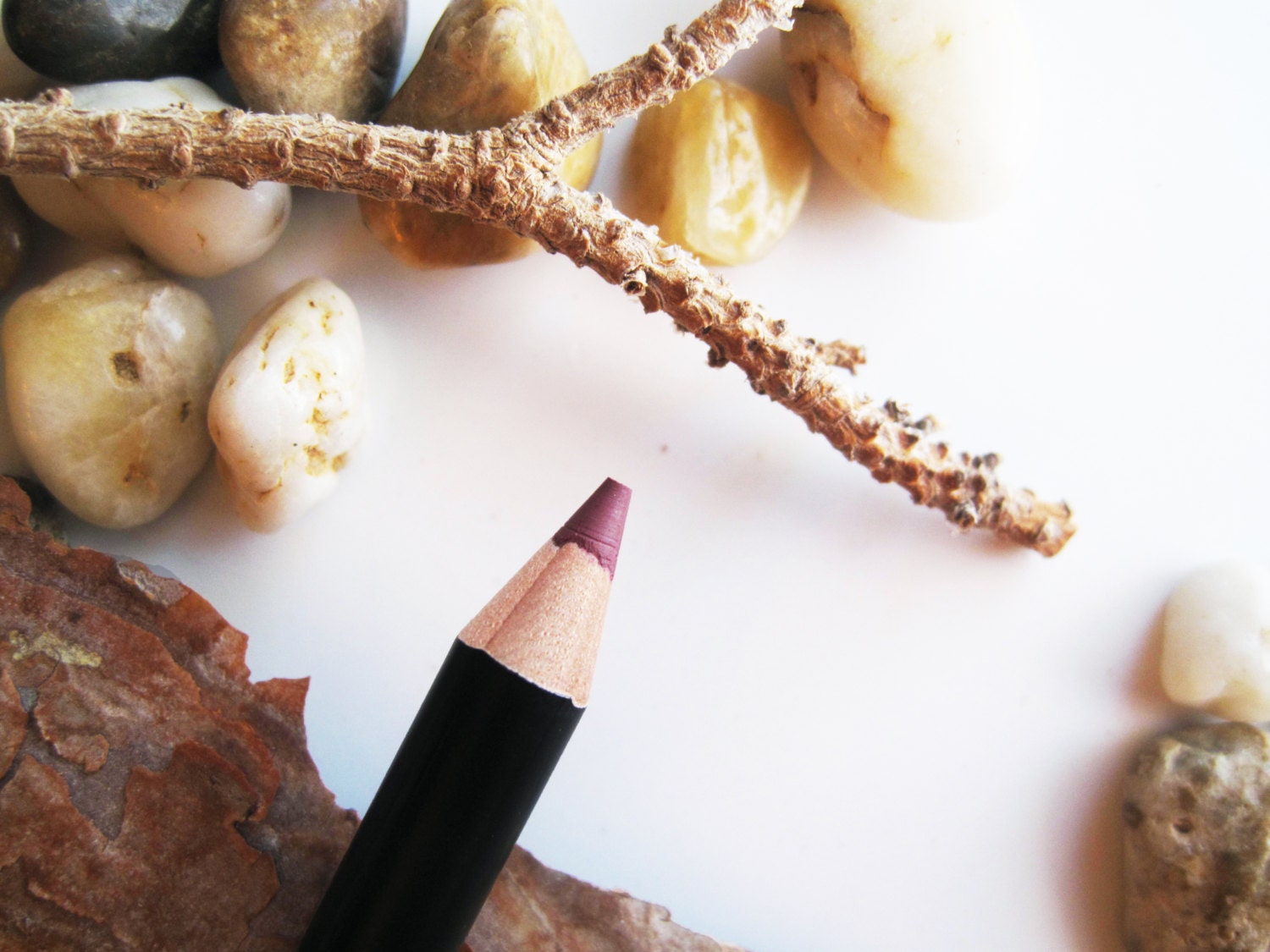 Plum Tart - Natural Mineral Lip Liner Pencil
