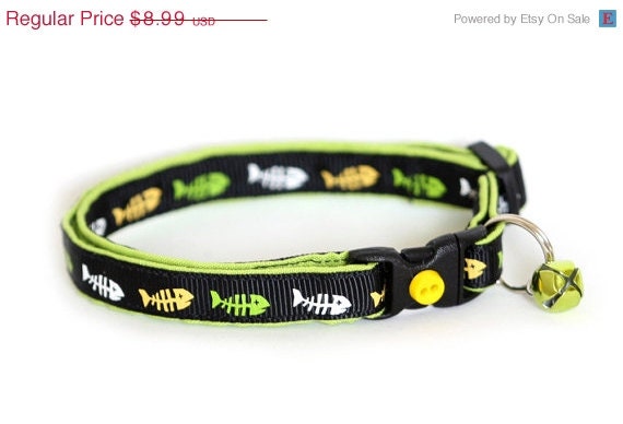 ON SALE Safety Cat Collar - Fish Bones - Breakaway Cat Collar