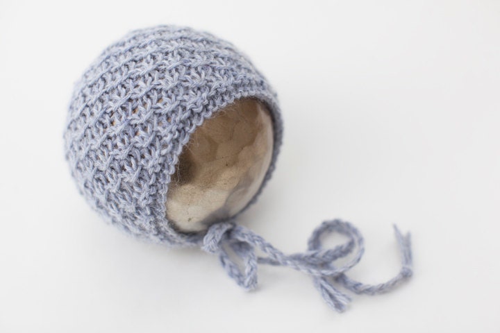 newborn knitted bonnet - photography prop - grey, silver, blue