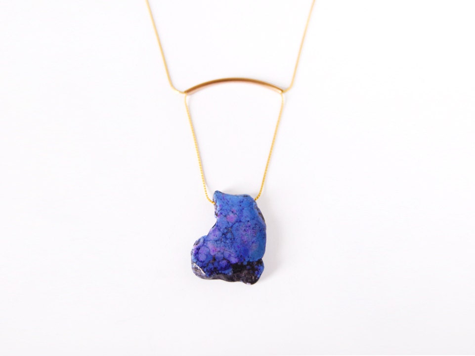 NEW Blue Agate Stone Swing Necklace