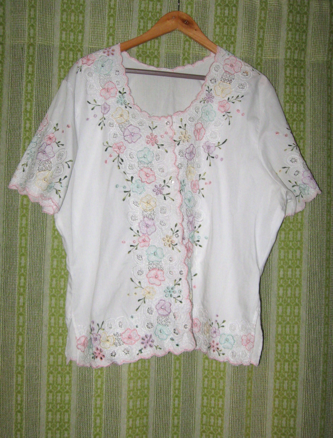 Vintage 70's Seventies 1970's 60's 50's Mexican Latin Ethnic Boho Embroidered Floral Pastel Flowers Blouse Top 30% OFF SALE
