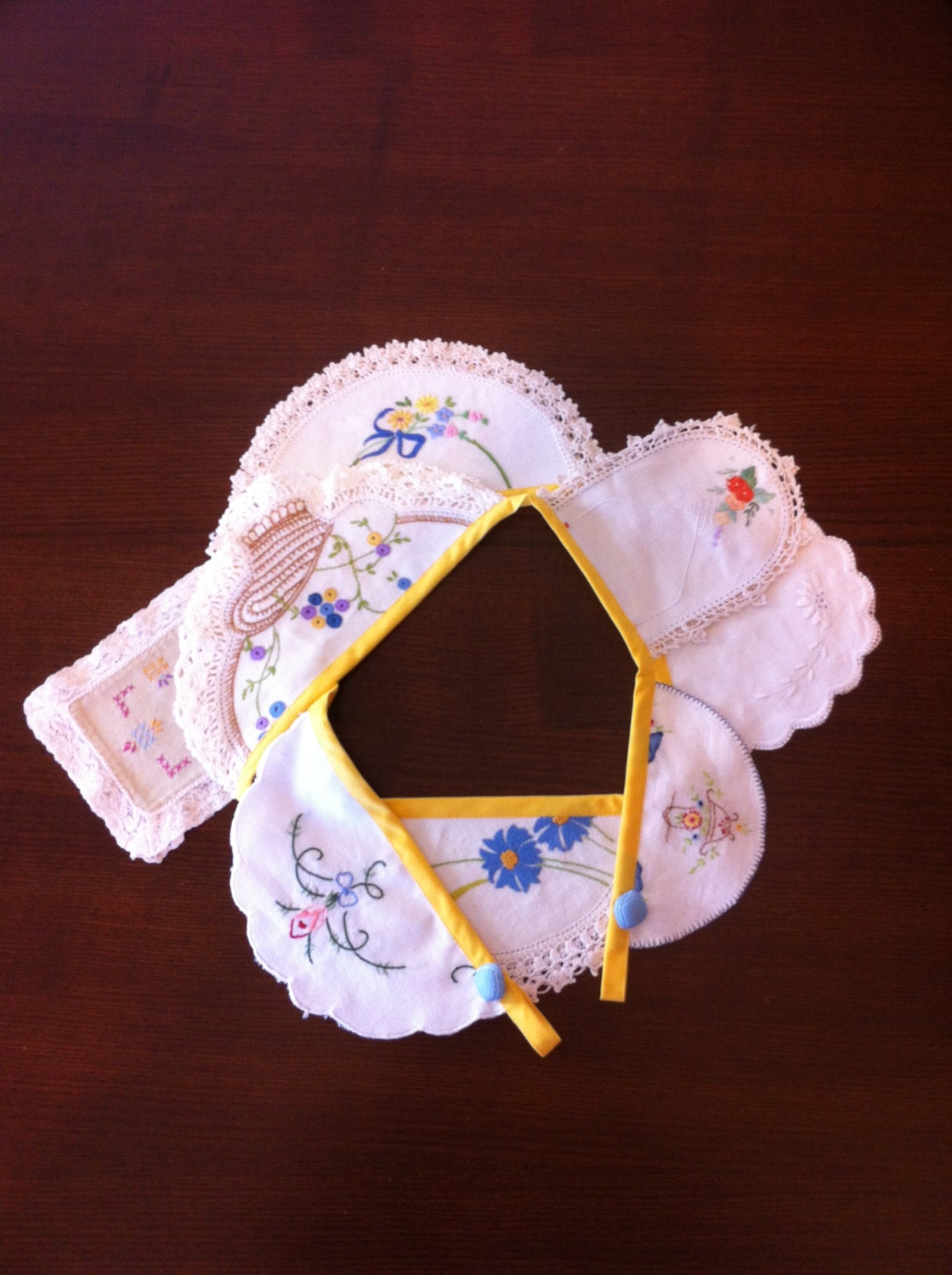 Vintage Doily Bunting - Yellow