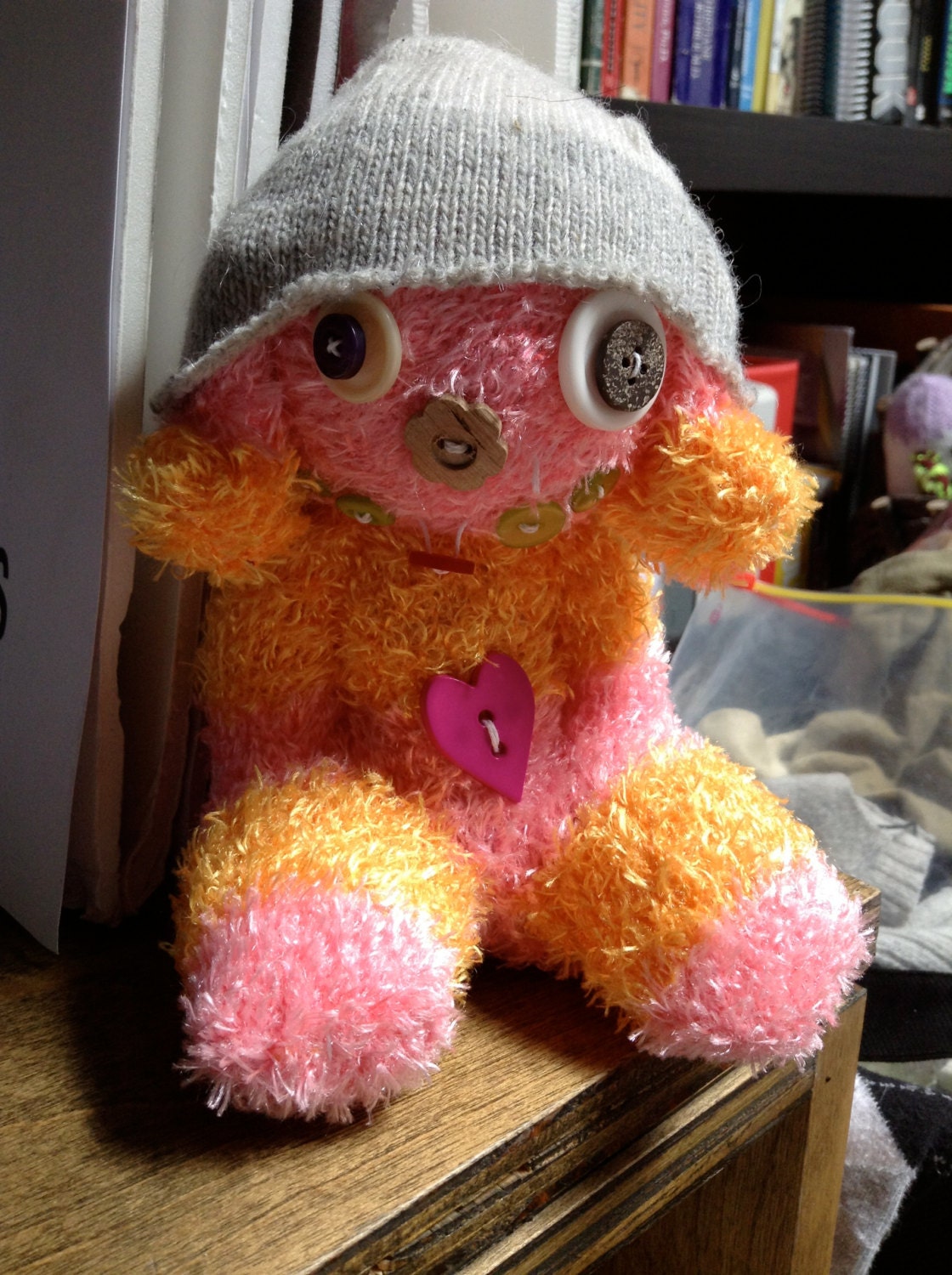 YOUTH ARTIST SHIRAYA Finn, the sock tween