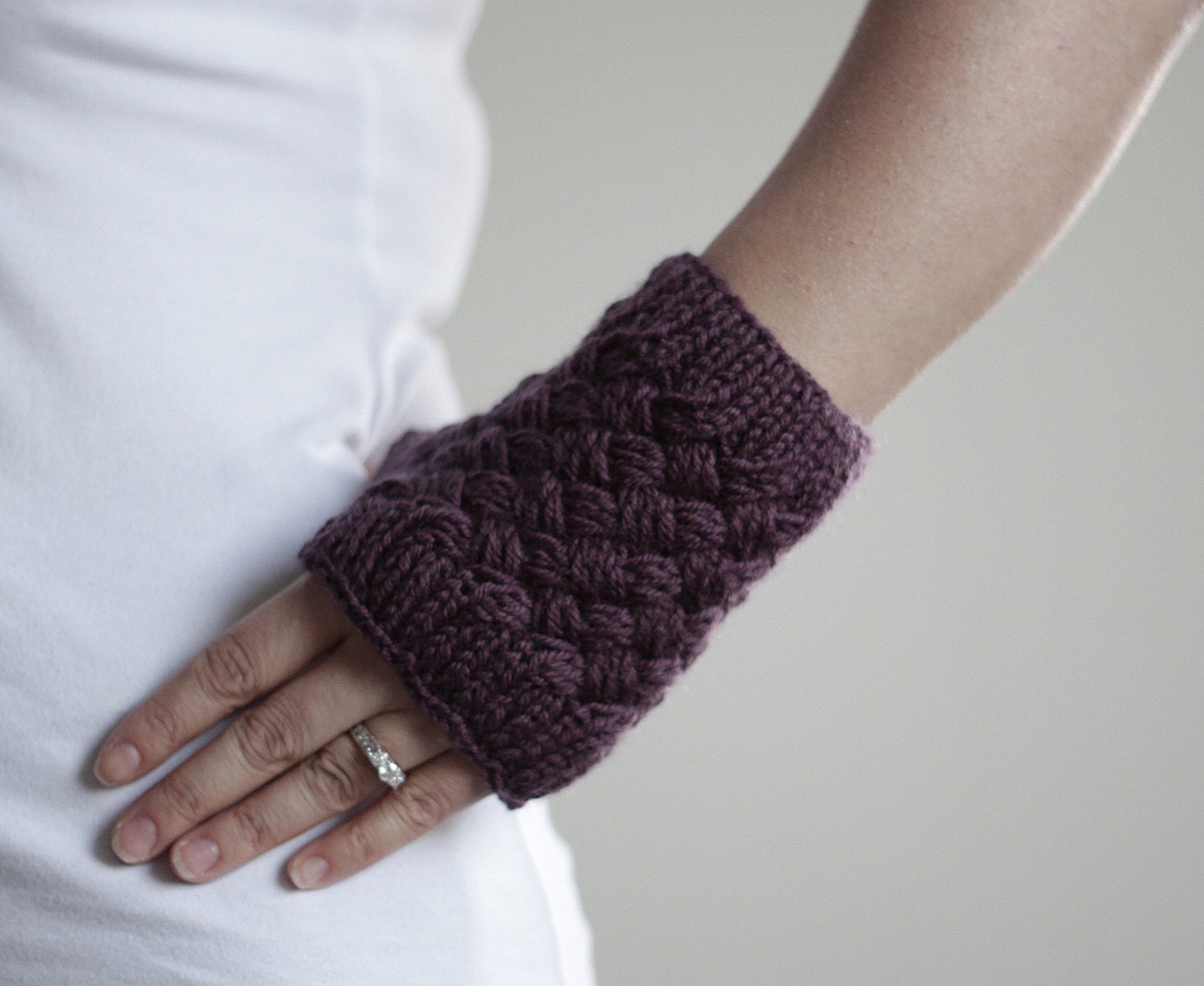 Fingerless Mitten - Hand knitted gloves in brown, women wrist warmer - winter - fall fashion