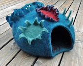 unique cat cave felted for cat enthusiastics
