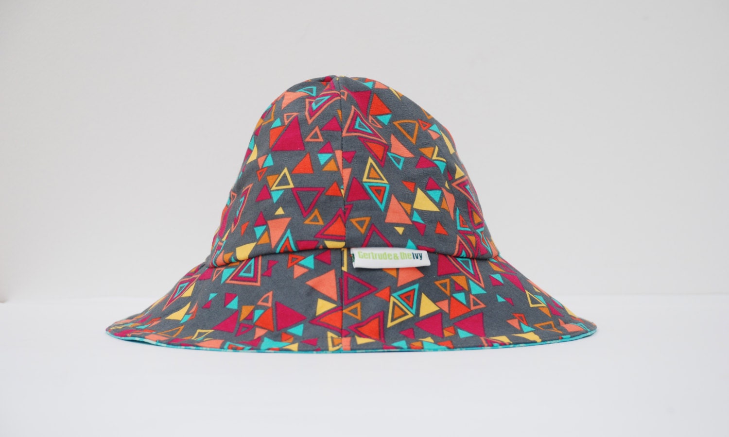 Children's Sun Hat Reversible (3-5 years) - Triangles and Turquoise