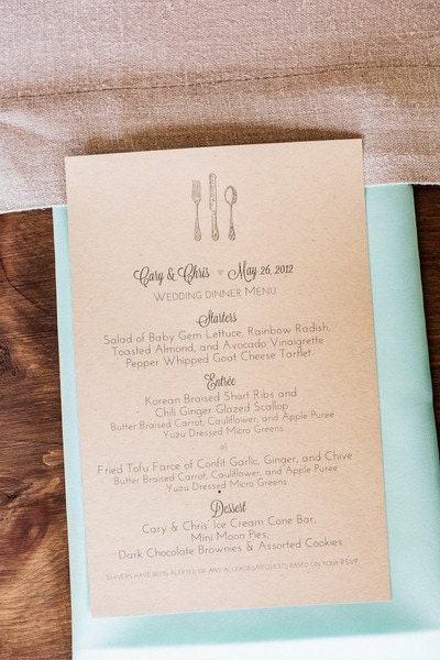 100 Custom Embossed Menus