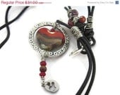 Spring Savings Sale Be mine Valentine  Lampglass, leather and silver pendant necklace TAGTMCTT